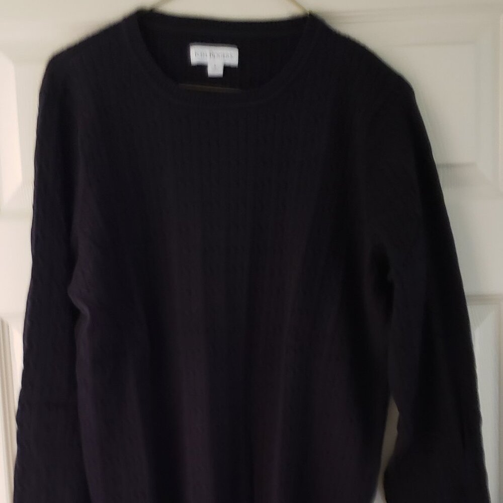 Black cable knit sweater - size L